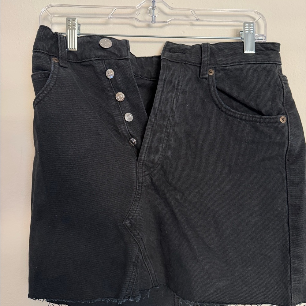 Zara Black Denim Mini Skirt with Button-Front Detail